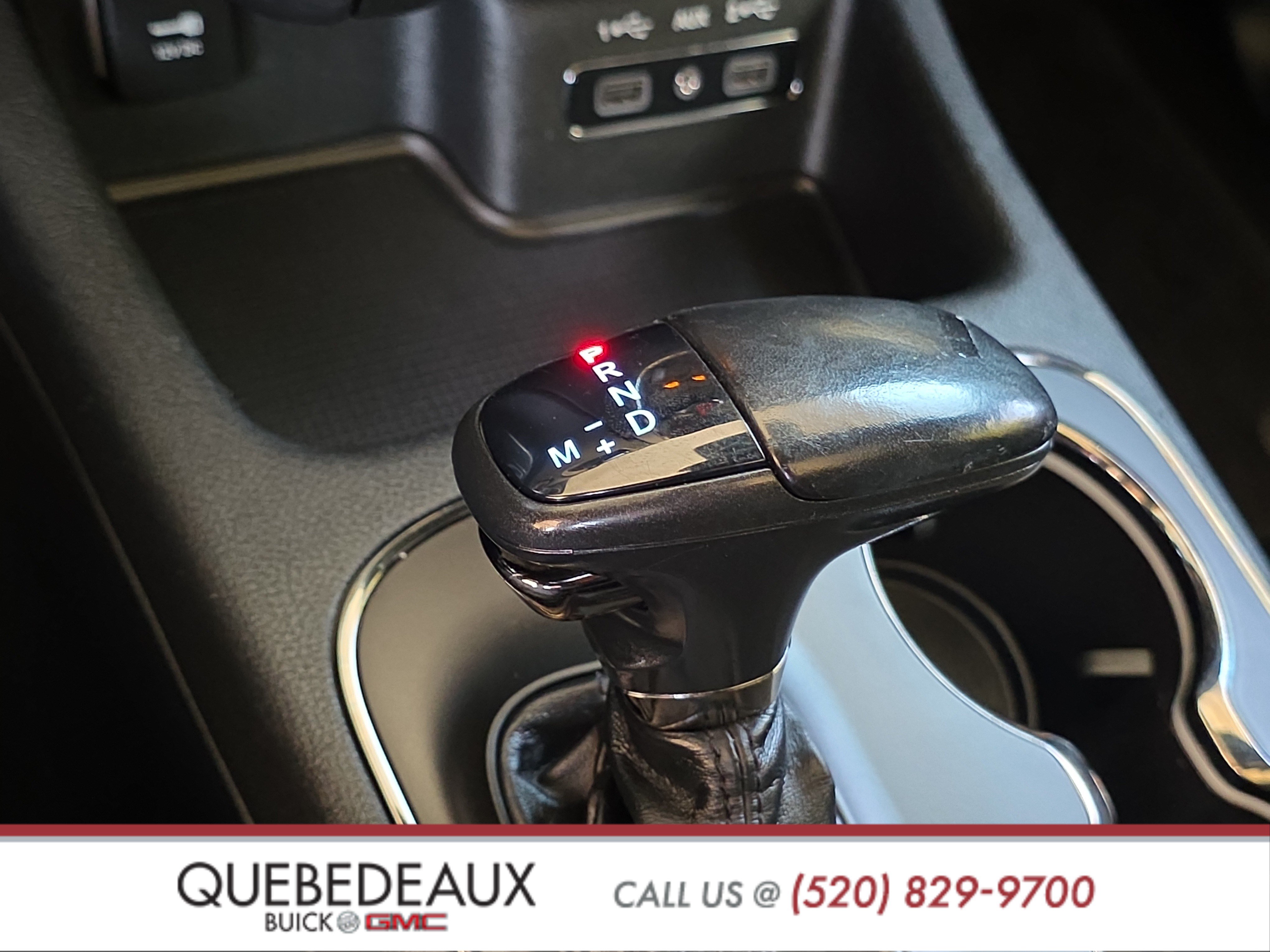 Used 2020 Dodge Durango R/T w/ Technology Group RWD image 20
