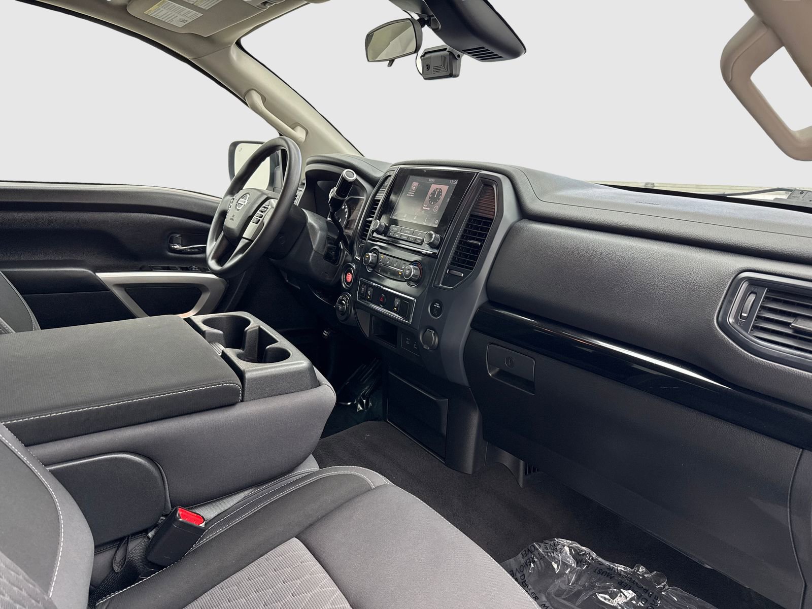 Used 2022 Nissan Titan SV AWD/4WD image 42