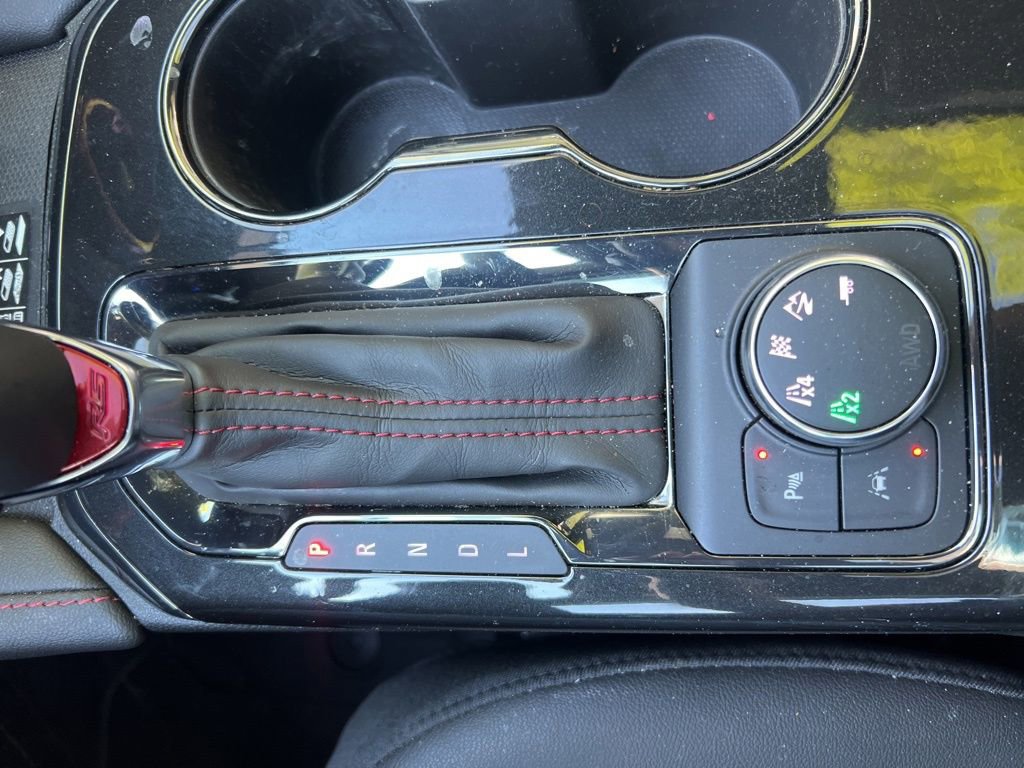 Certified 2025 Chevrolet Blazer RS w/ Driver Confidence II Package image 33