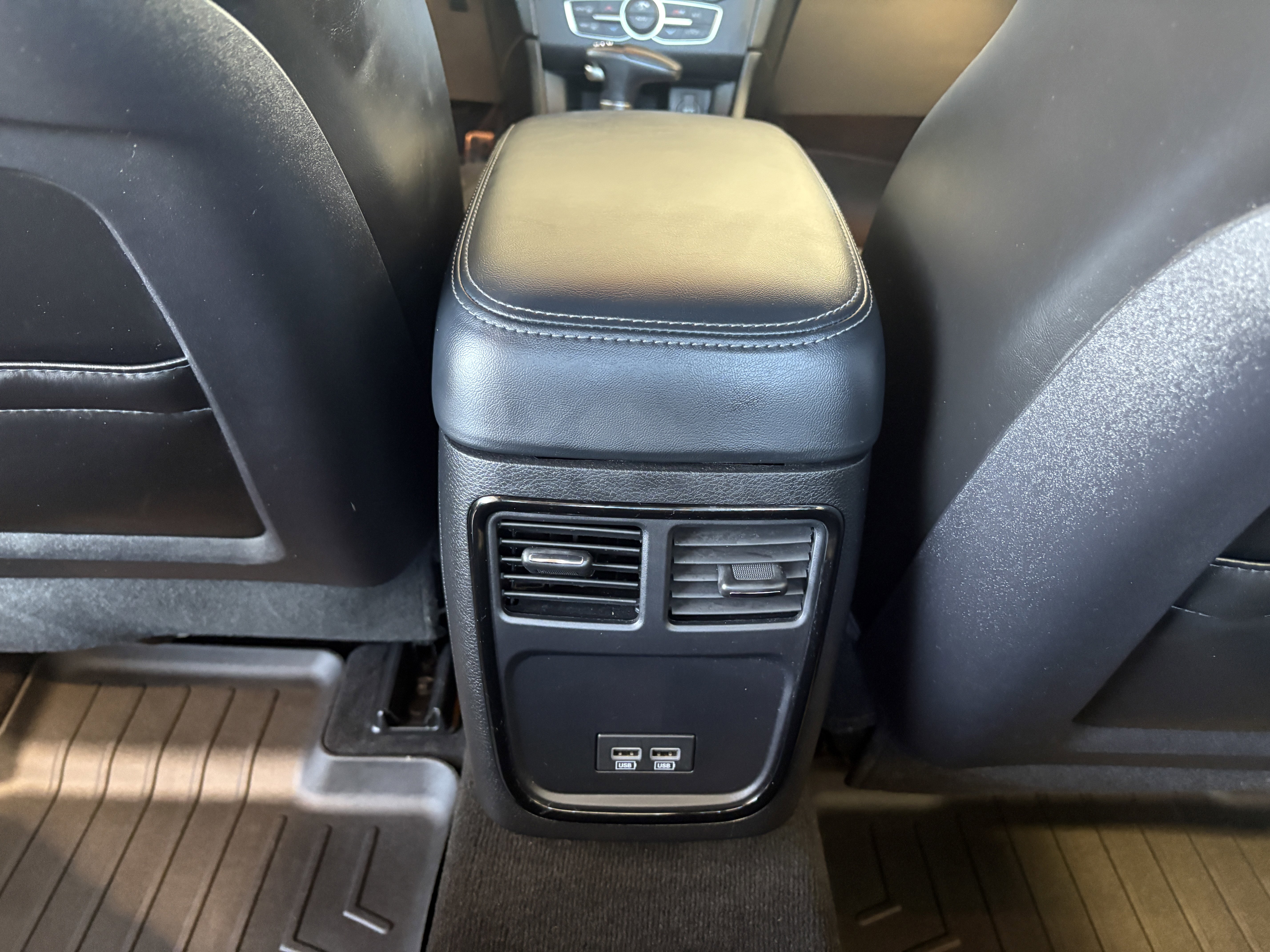 Used 2023 Dodge Charger R/T w/ Plus Group RWD image 18