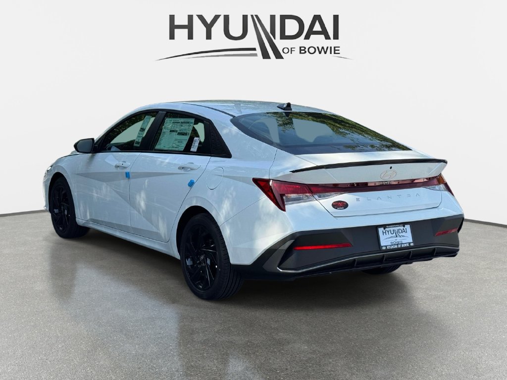New 2026 Hyundai Elantra Sport FWD image 4