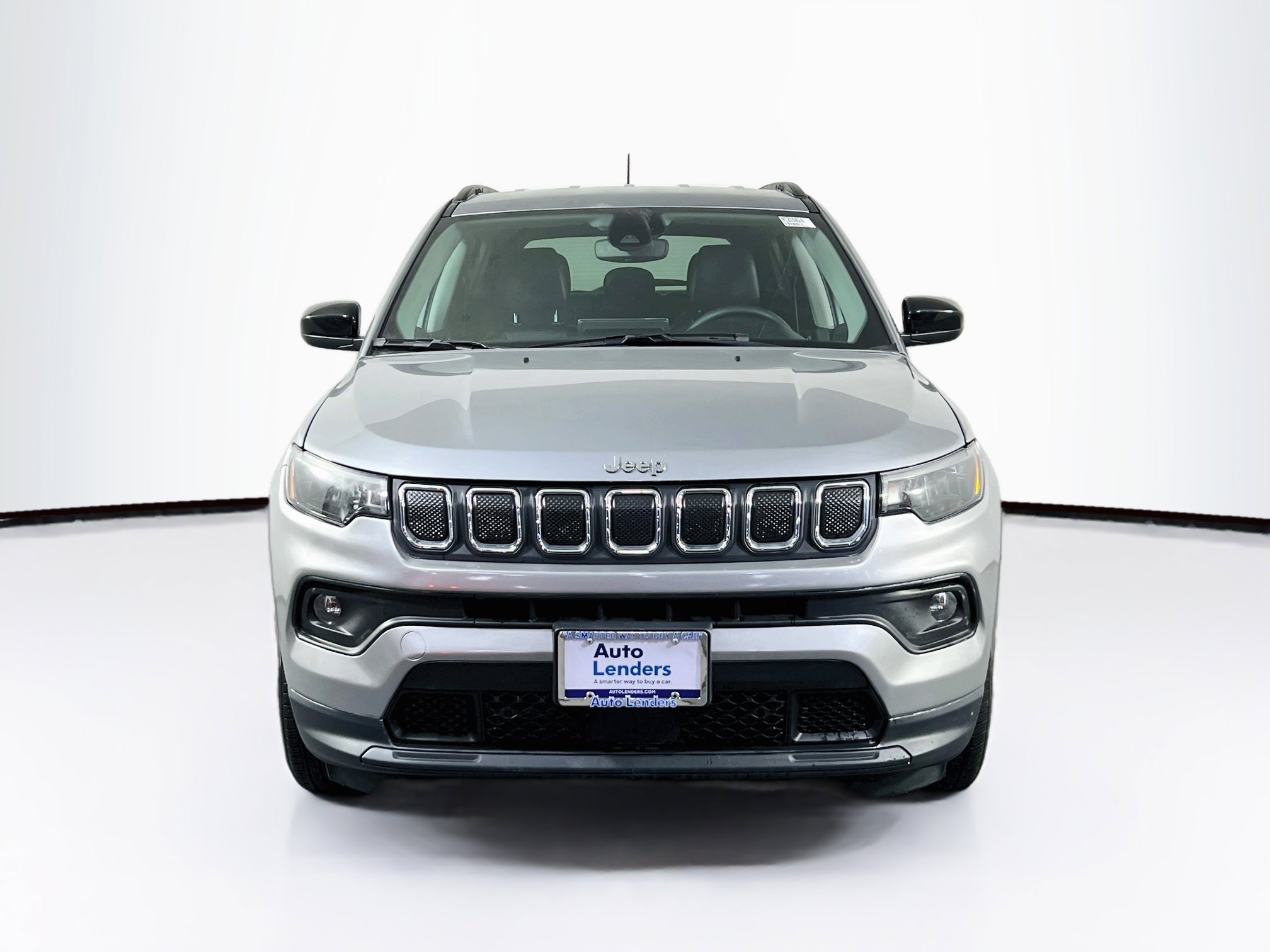Used 2022 Jeep Compass Latitude AWD/4WD image 2