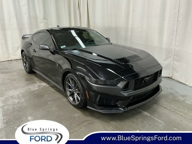 Used 2024 Ford Mustang Dark Horse image 1