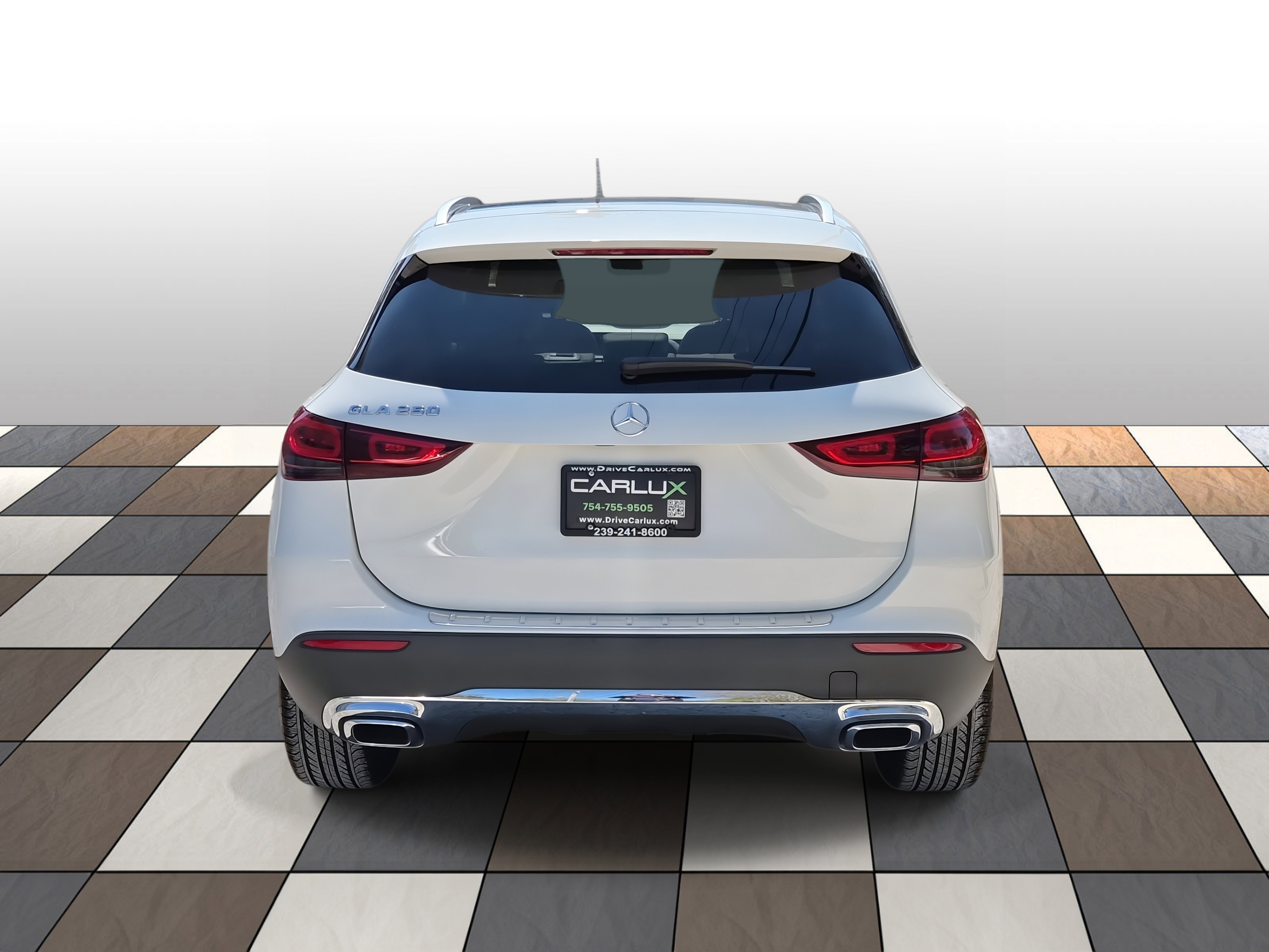 Used 2021 Mercedes-Benz GLA 250 w/ Premium Package image 5