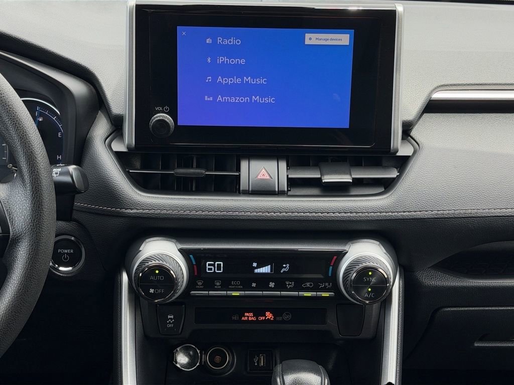 Used 2025 Toyota RAV4 XLE image 16