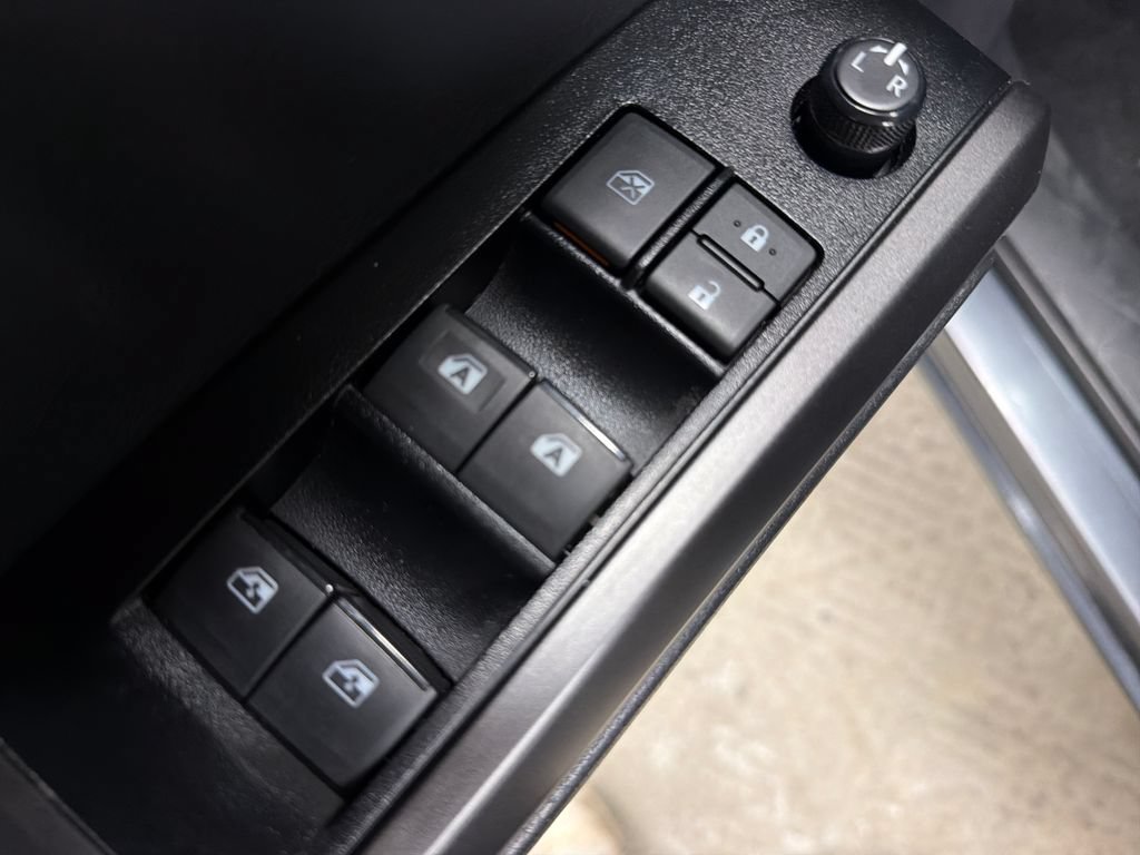 Used 2023 Toyota Tacoma TRD Off-Road RWD image 18