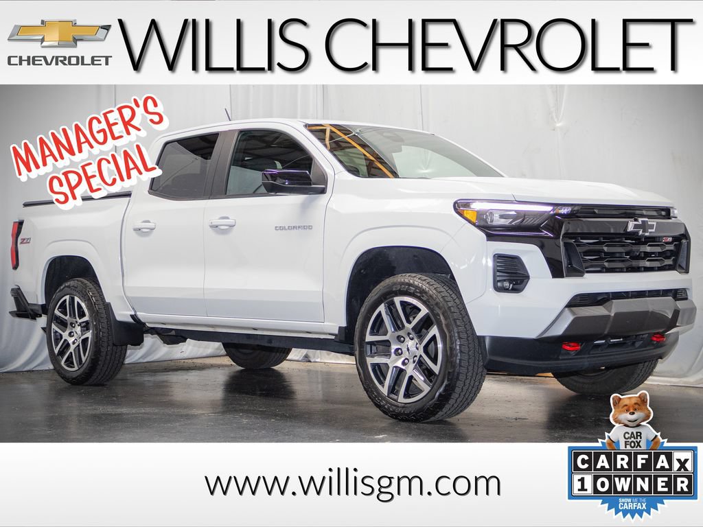 Used 2024 Chevrolet Colorado Z71 w/ Z71 Convenience Package 2
