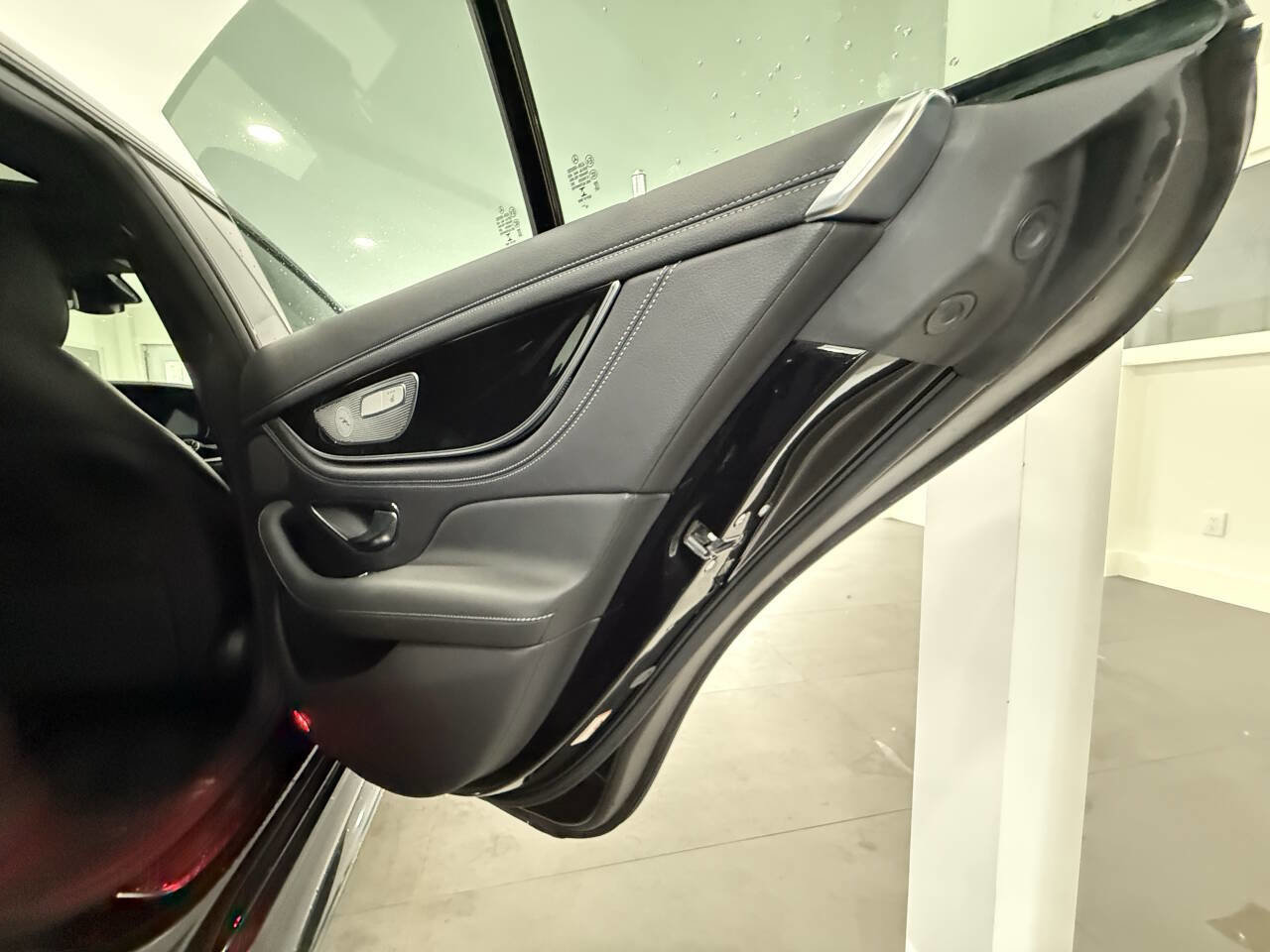 Used 2019 Mercedes-Benz AMG GT 63 image 17