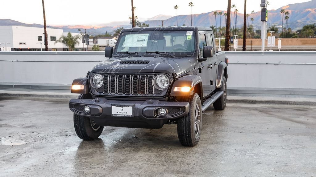 New 2026 Jeep Gladiator Sport AWD/4WD image 4