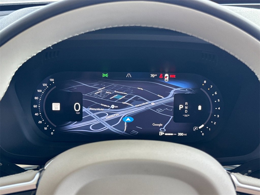 New 2026 Volvo XC60 B5 Ultra w/ Climate Package PRO image 24