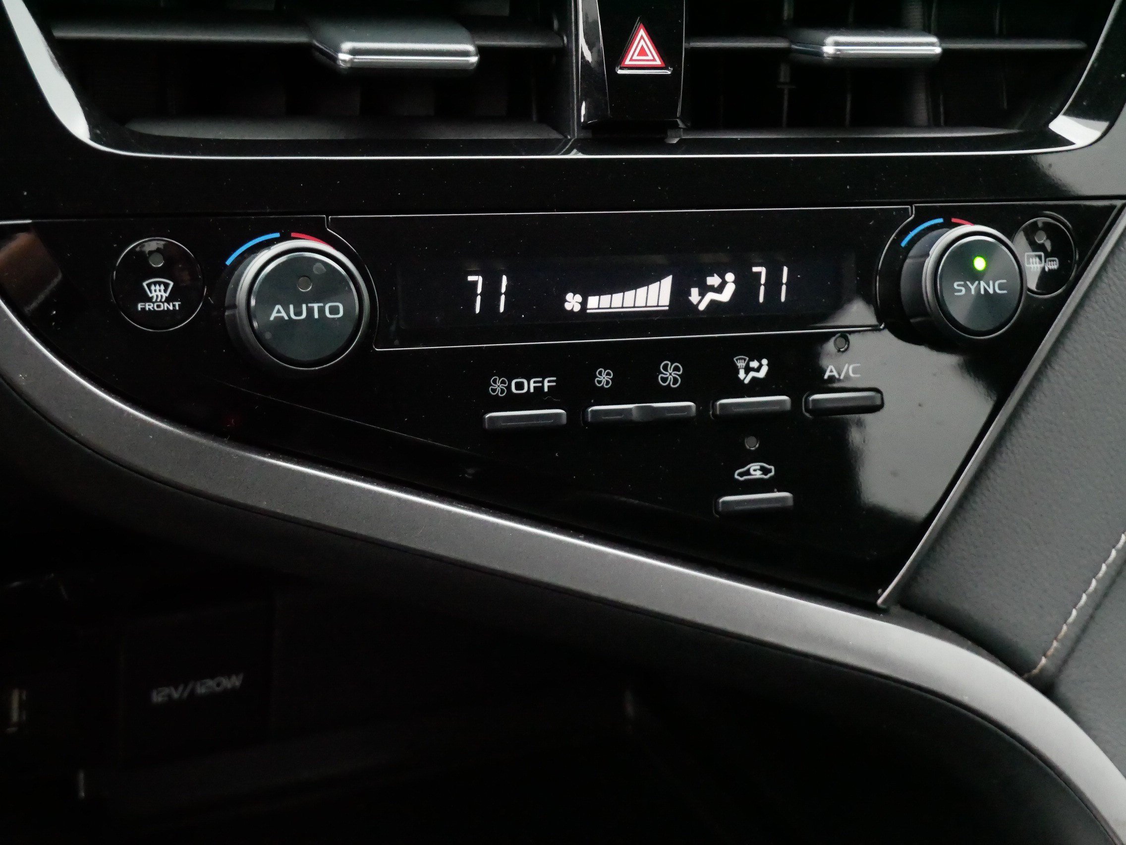 Certified 2024 Toyota Camry SE FWD image 22