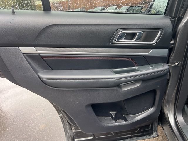 Used 2018 Ford Explorer Sport w/ Equipment Group 401A image 18