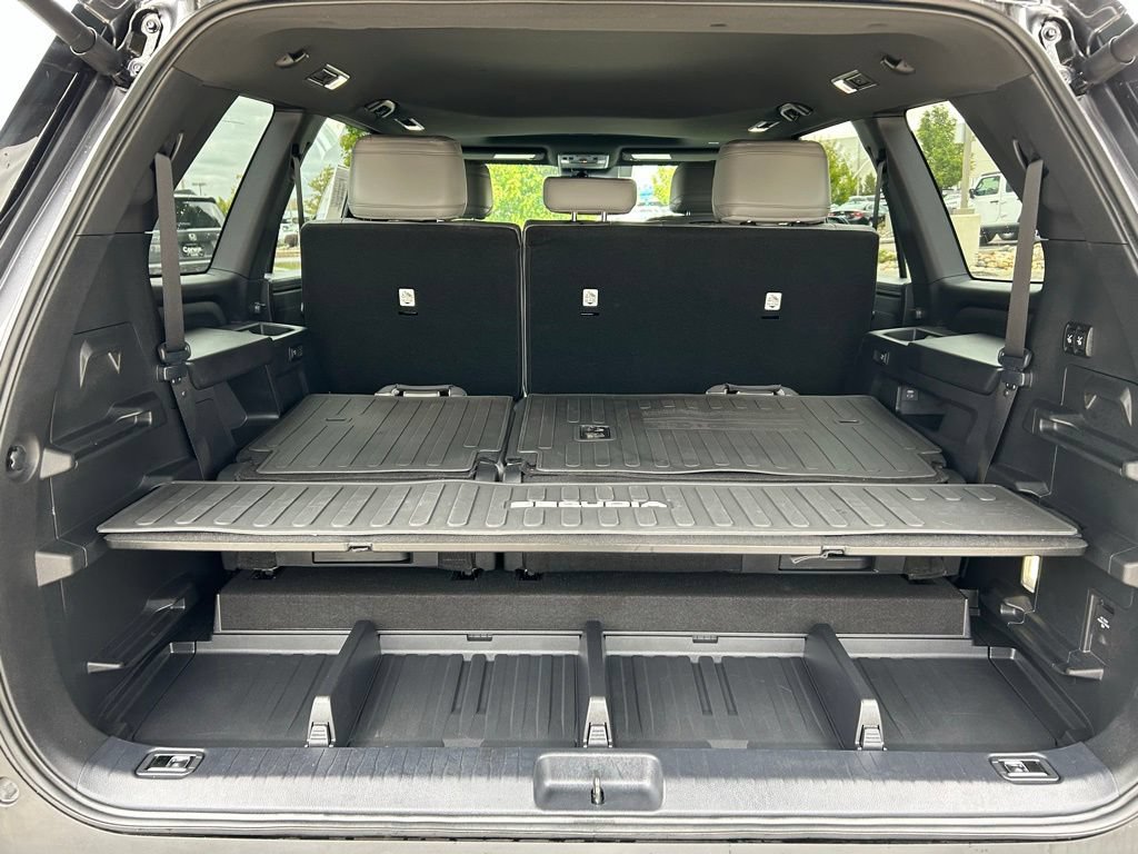 Used 2025 Toyota Sequoia SR5 w/ SR5 Premium Package AWD/4WD image 25