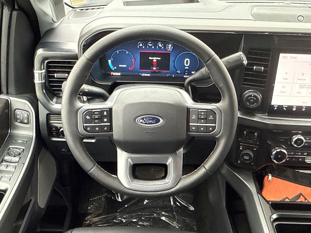 New 2026 Ford F250 Lariat w/ Black Appearance Package image 24