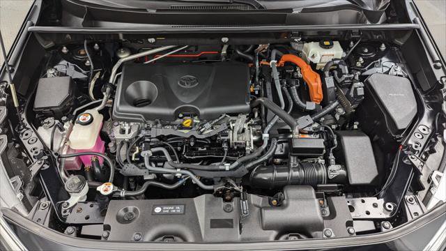 Used 2019 Toyota RAV4 XLE w/ Convenience Package image 32