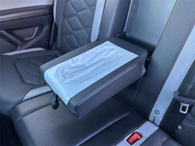 Used 2025 Volkswagen Atlas Peak Edition SE image 34