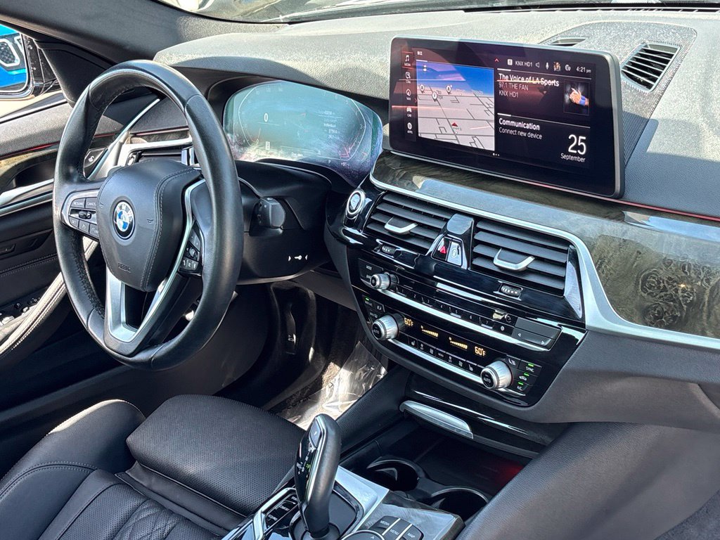 Used 2023 BMW 540i w/ Convenience Package RWD image 26