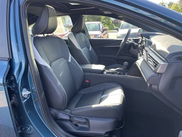 Certified 2025 Toyota Camry SE AWD/4WD image 21