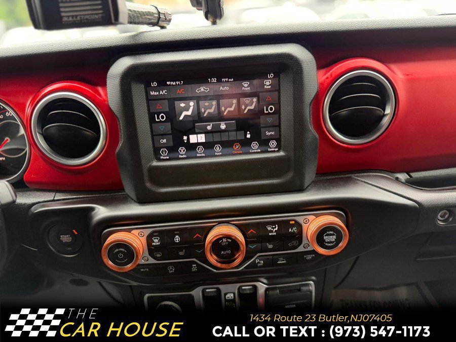 Used 2020 Jeep Gladiator Rubicon w/ LED Lighting Group AWD/4WD image 24