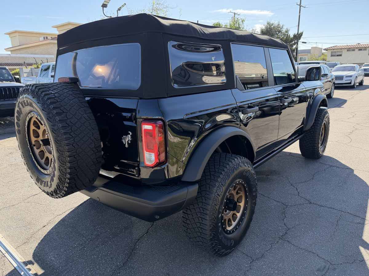 Used 2023 Ford Bronco Black Diamond AWD/4WD image 7