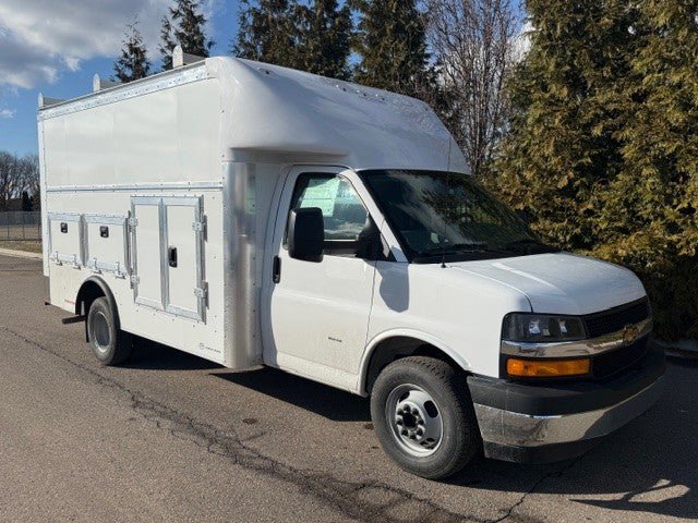 New 2026 Chevrolet Express 3500 w/ Power Convenience Package RWD image 1