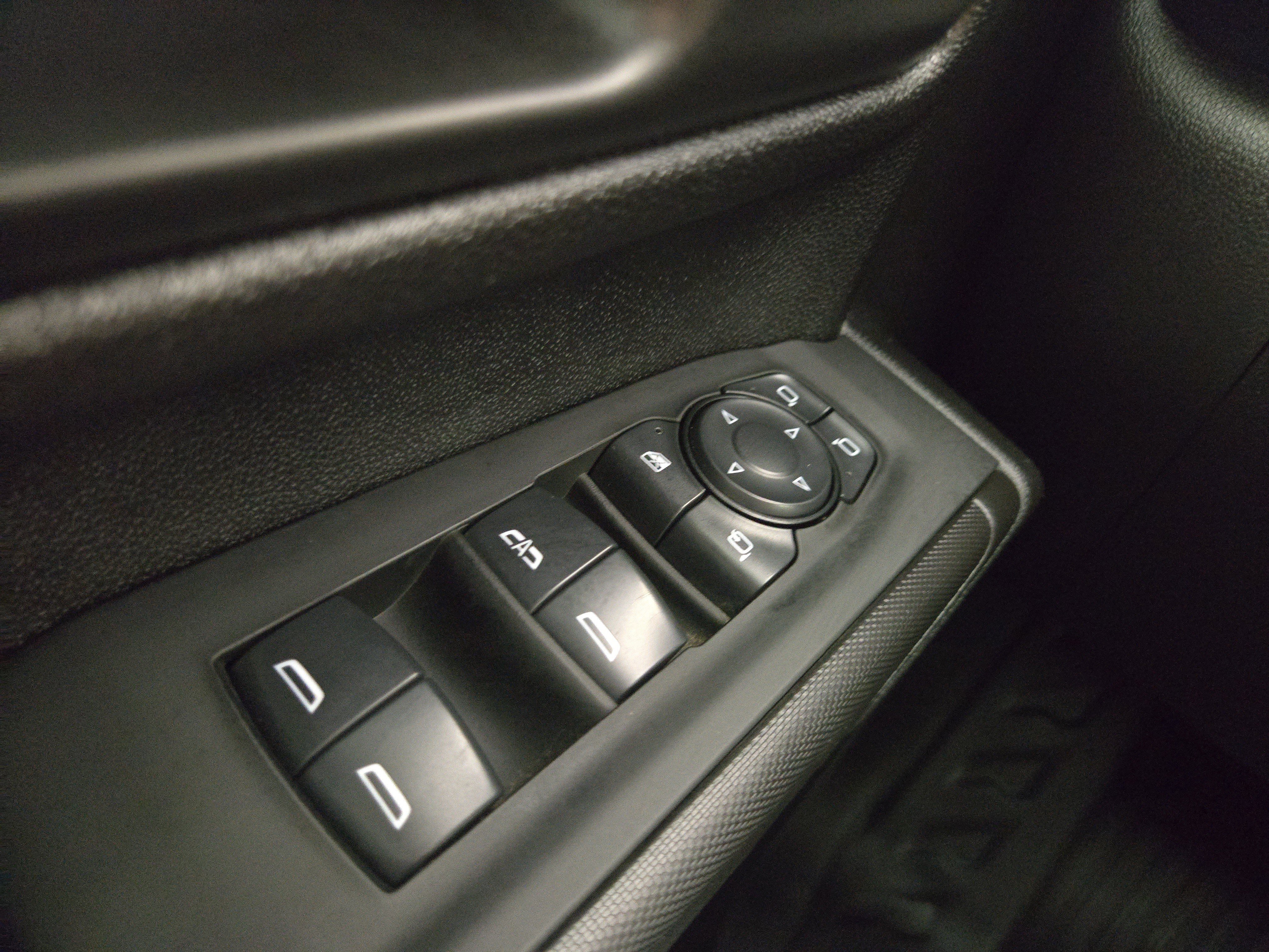 Certified 2025 GMC Sierra 3500 Pro AWD/4WD image 29