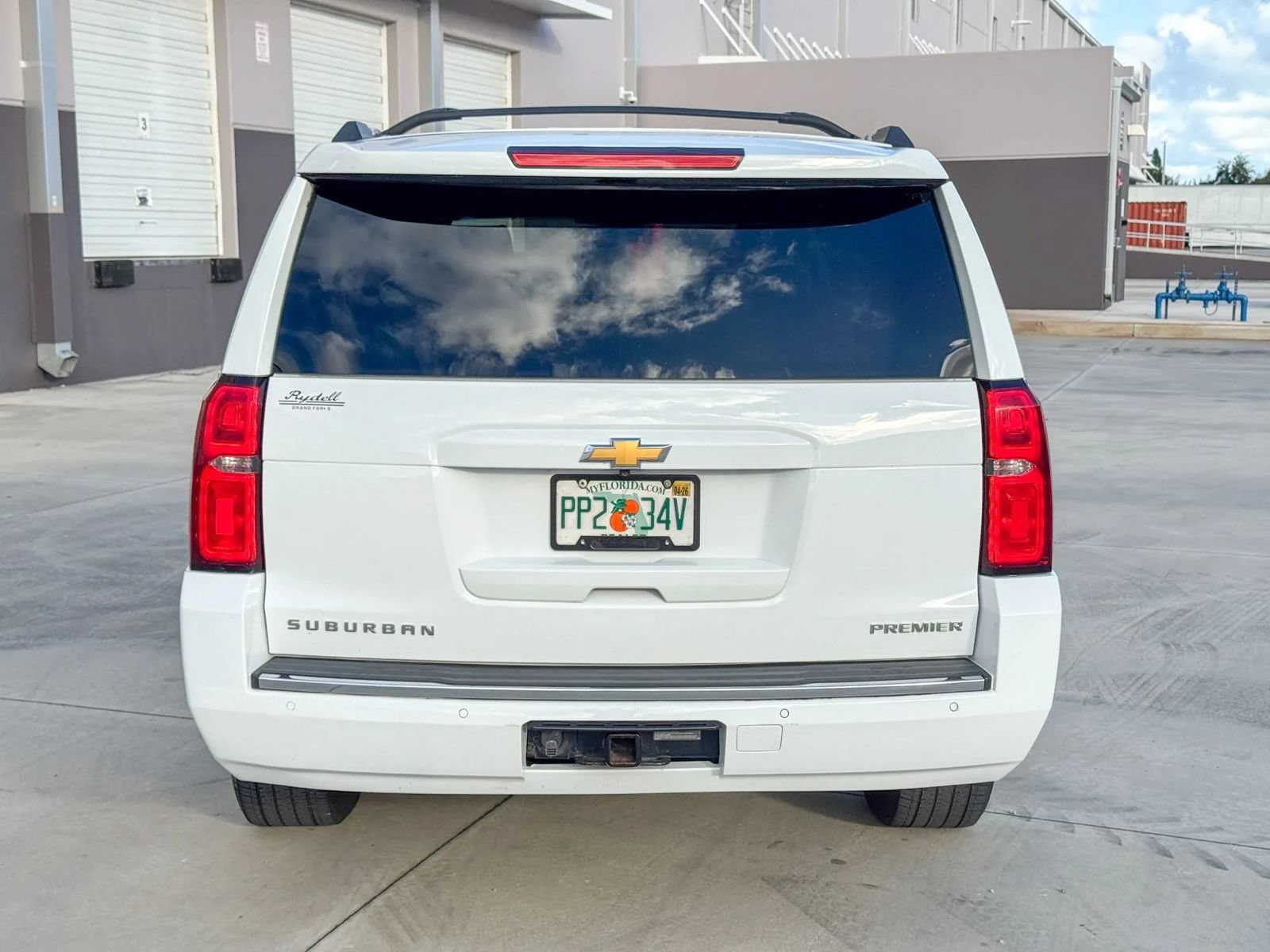 Used 2020 Chevrolet Suburban Premier w/ Max Trailering Package AWD/4WD image 4