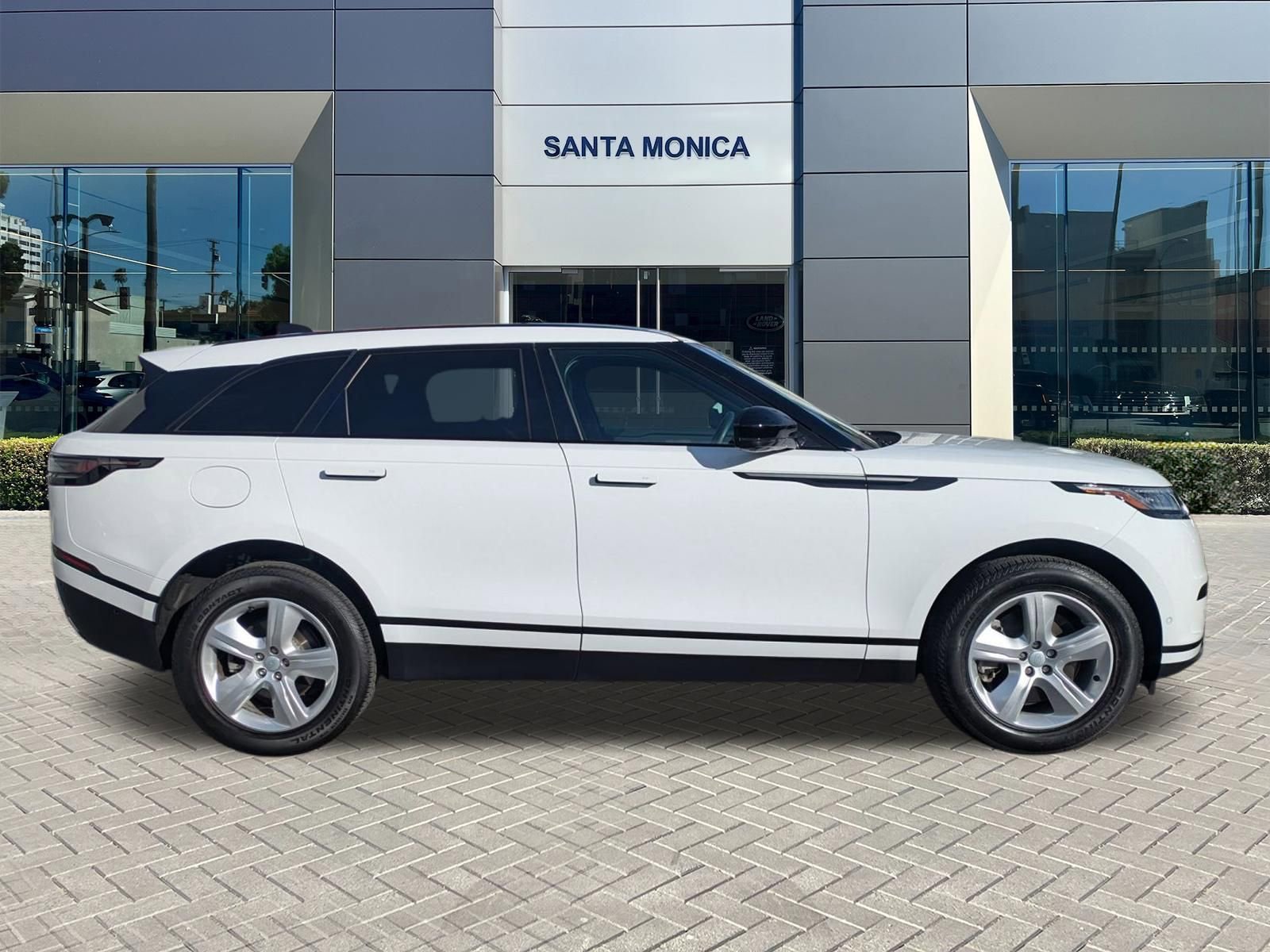 Used 2026 Land Rover Range Rover Velar S image 4