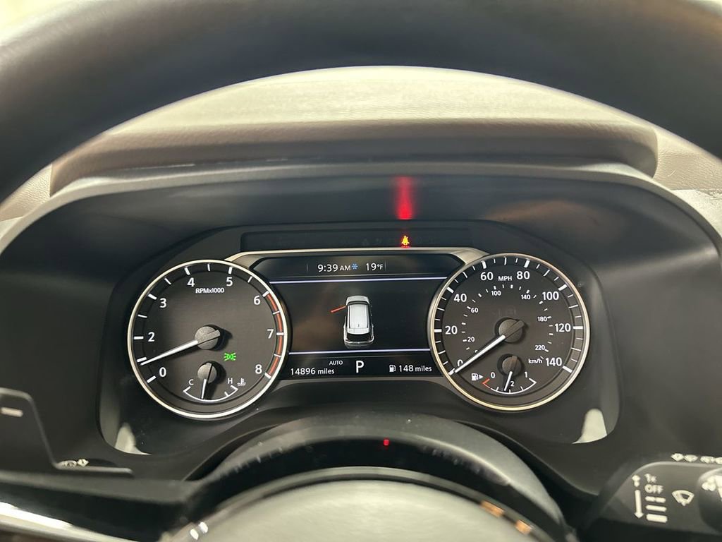 Used 2023 Nissan Rogue SV image 13