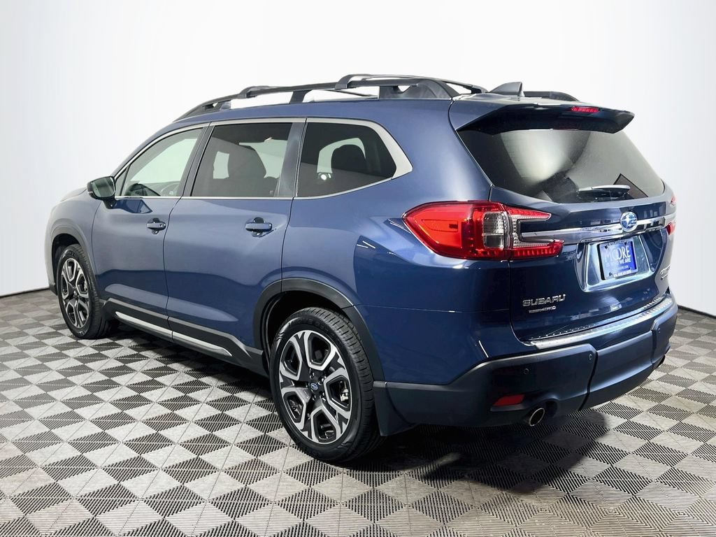 Used 2024 Subaru Ascent Limited w/ Technology Package AWD/4WD image 5