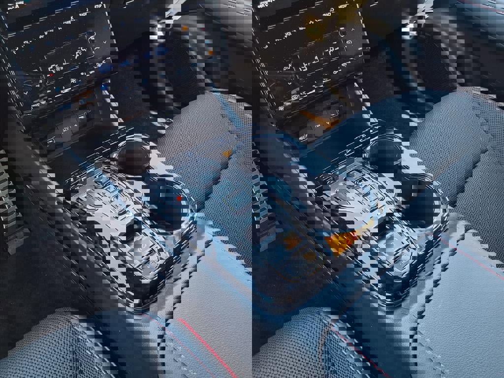 Used 2024 Hyundai Tucson N Line image 16