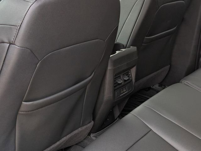 New 2026 GMC Canyon Elevation w/ Convenience Package image 13