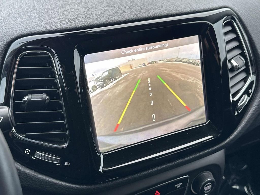 Used 2020 Jeep Compass Limited w/ Rear Convenience Group image 28