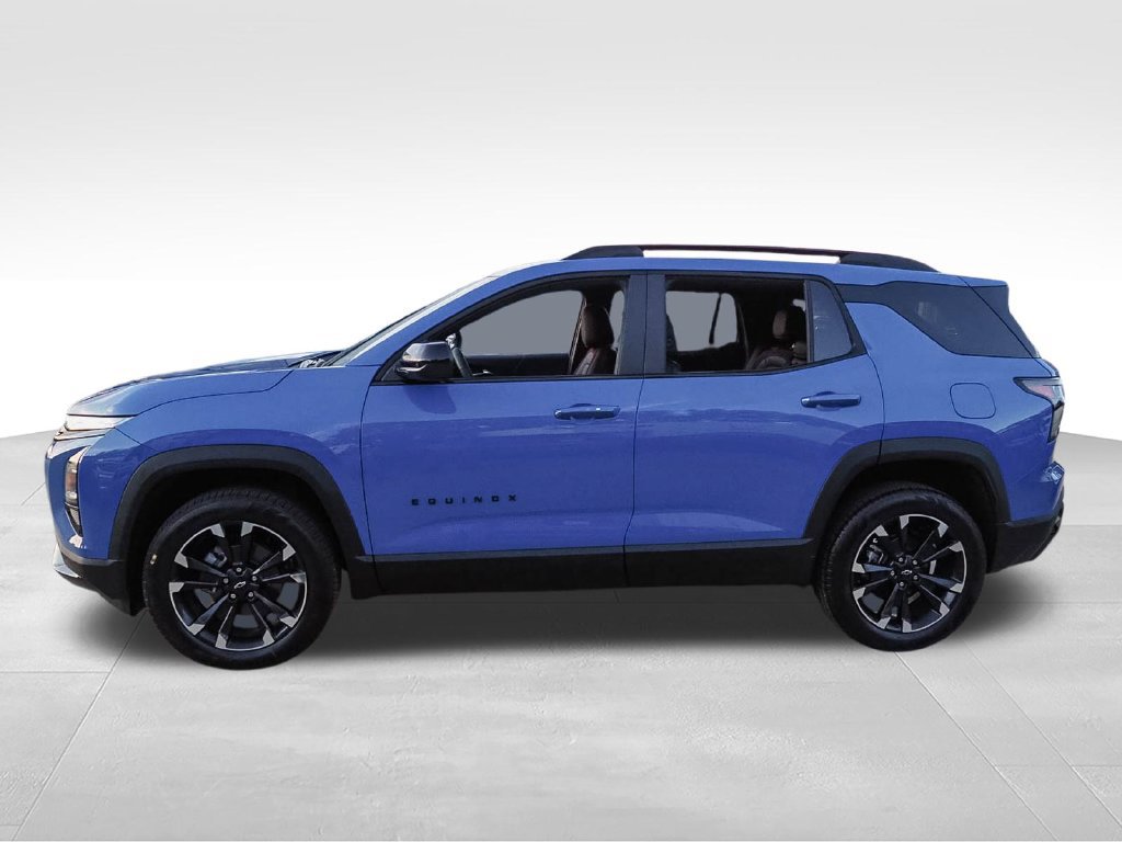 New 2027 Chevrolet Equinox RS w/ LPO, Floor Liner Package AWD/4WD image 2