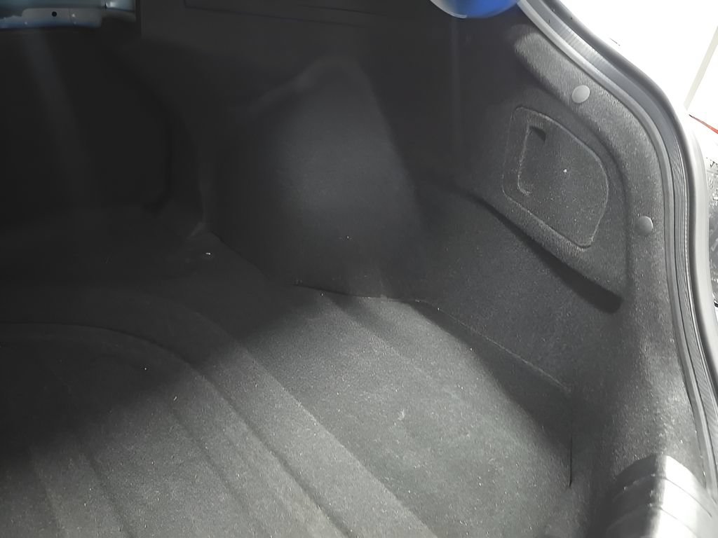 Certified 2025 Hyundai Elantra Limited FWD image 20