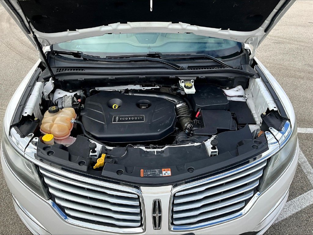 Used 2015 Lincoln MKC AWD w/ Equipment Group 102A Reserve image 33