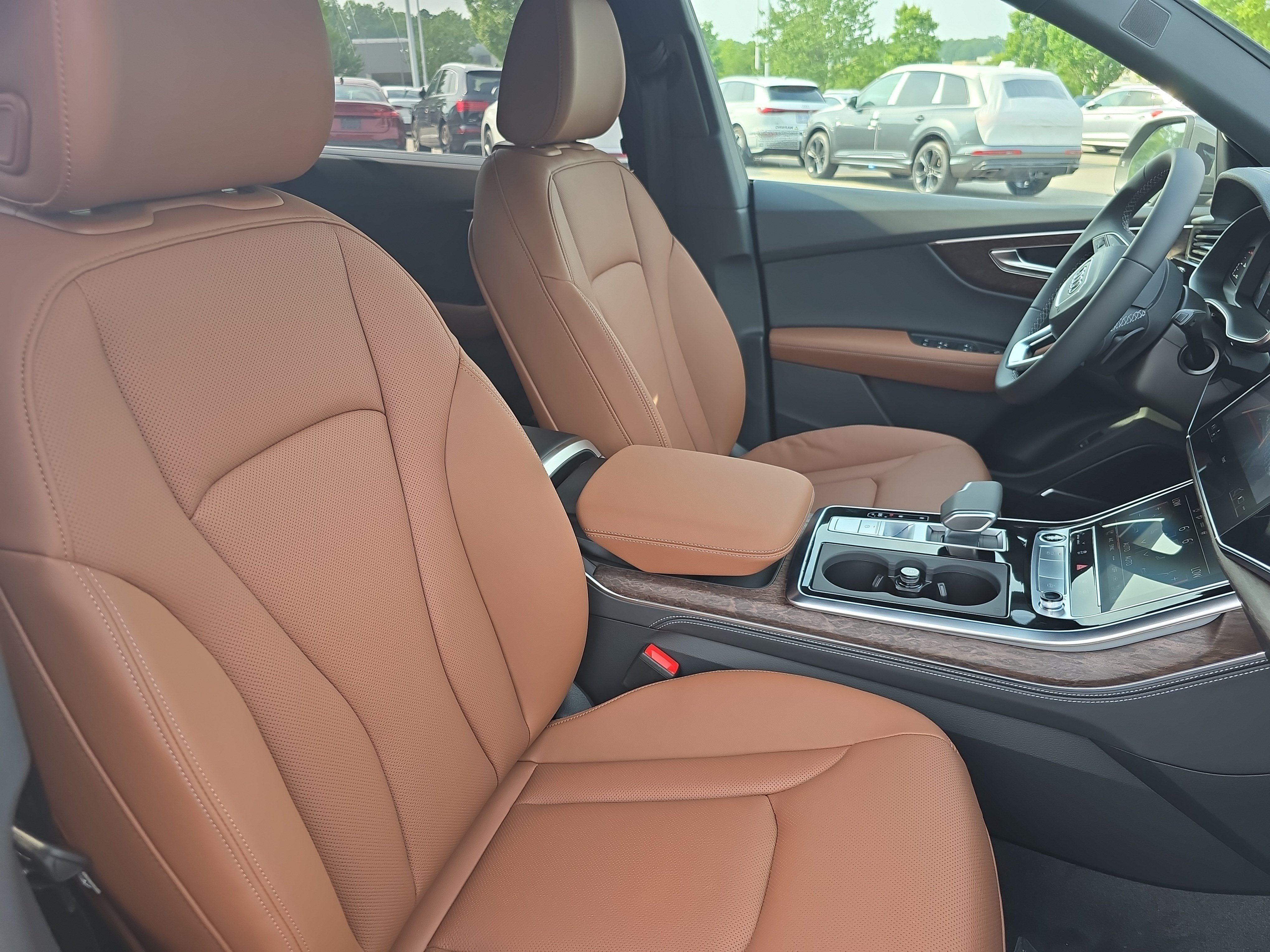 New 2026 Audi Q8 Premium Plus AWD/4WD image 10