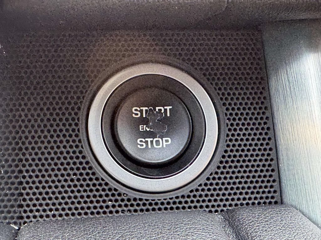 Used 2020 Land Rover Range Rover AWD/4WD image 8