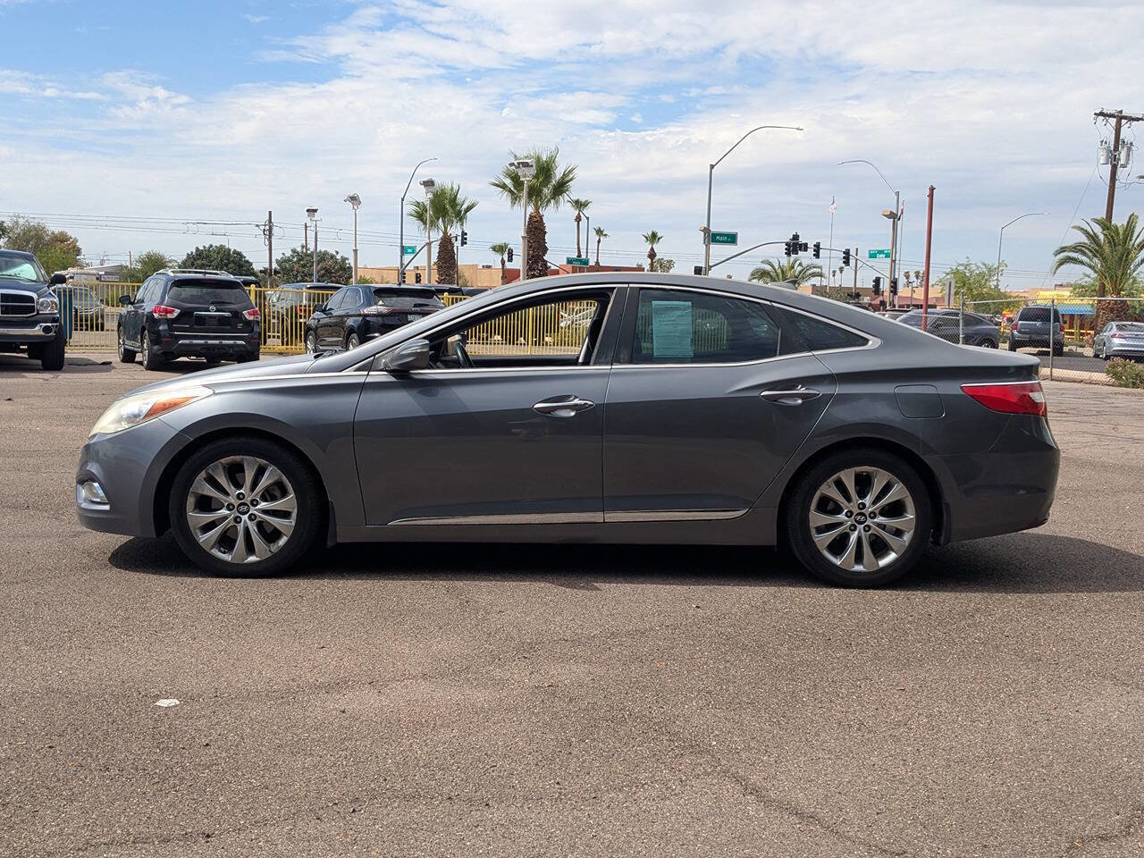 Used 2013 Hyundai Azera image 7