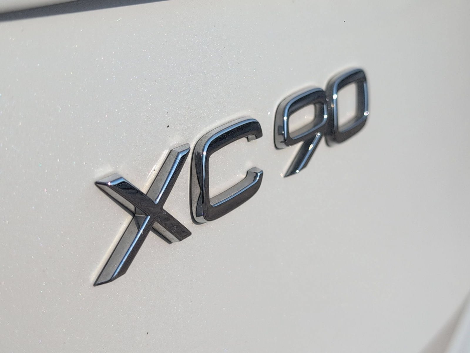 Used 2019 Volvo XC90 T6 Momentum AWD/4WD image 31