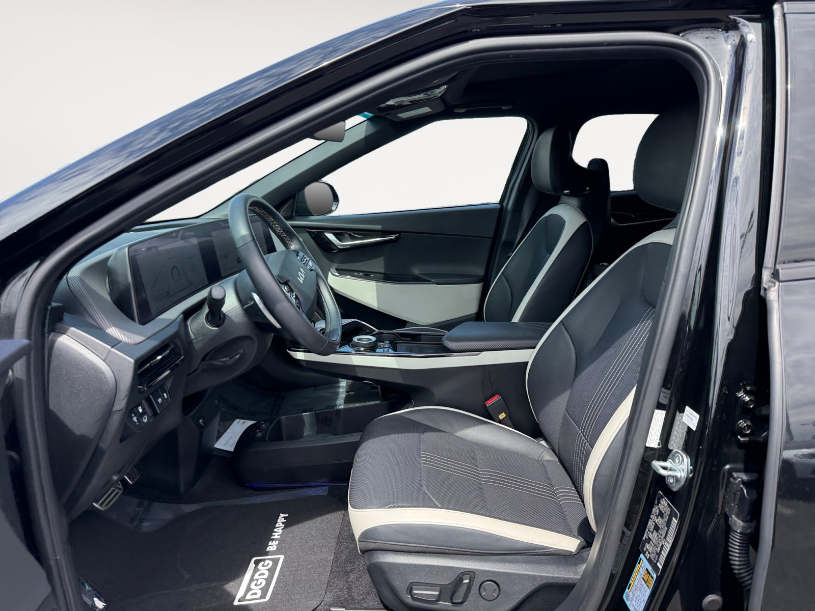 Used 2023 Kia EV6 GT-Line AWD/4WD image 10