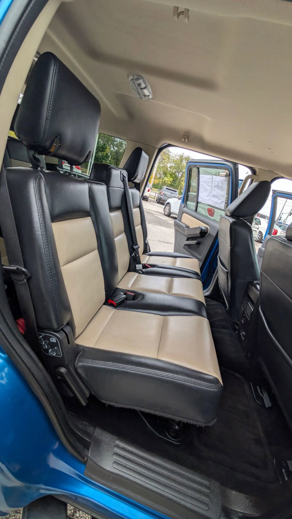 Used 2010 Ford Explorer Eddie Bauer image 13