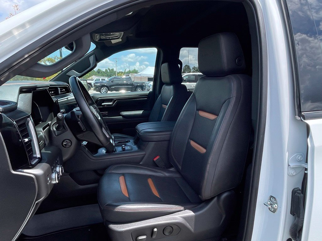 Used 2025 GMC Sierra 1500 AT4 AWD/4WD image 38