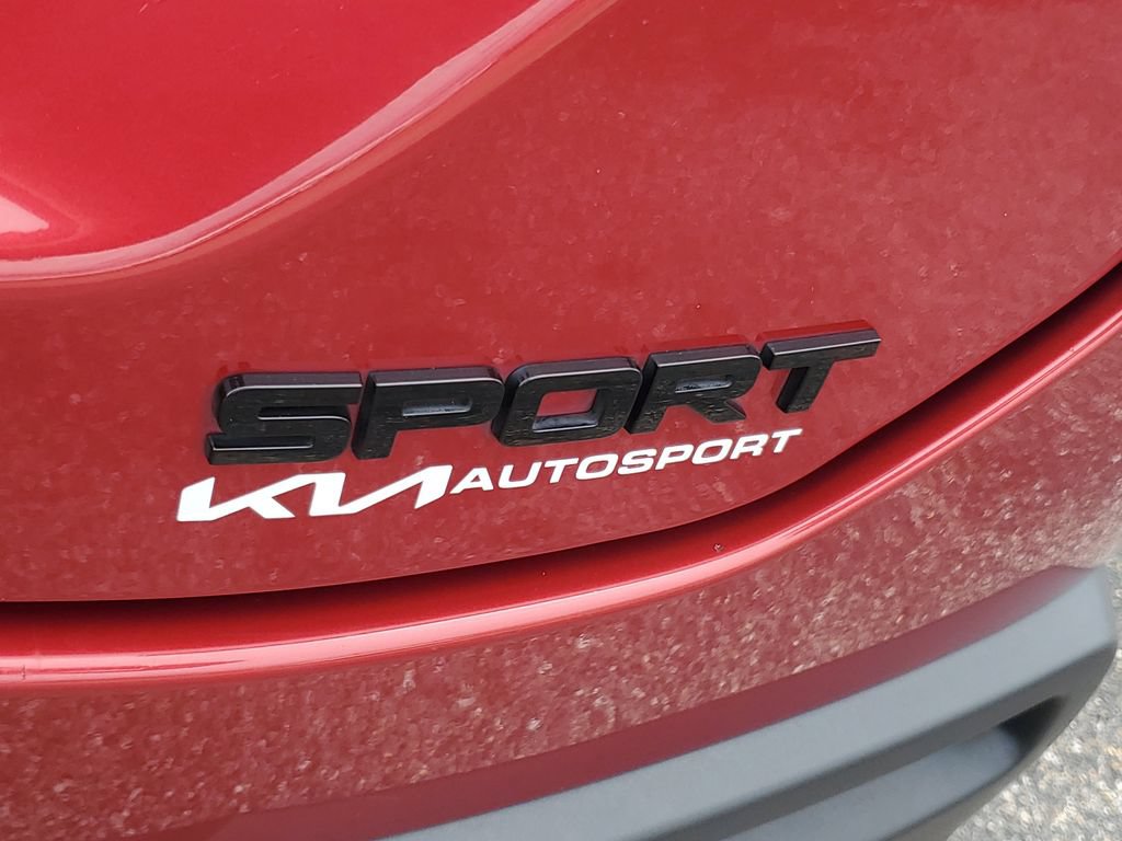 Used 2023 Honda Pilot Sport image 29