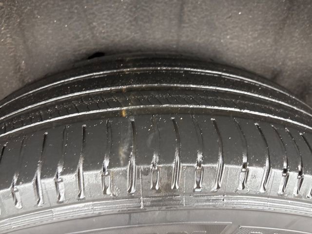 Used 2022 Jeep Grand Cherokee Limited image 16