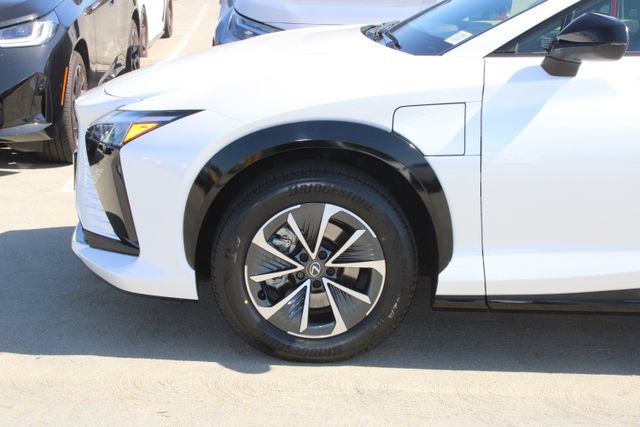 Certified 2024 Lexus RZ 300e Premium w/ Accessory Package (Z1) FWD image 4
