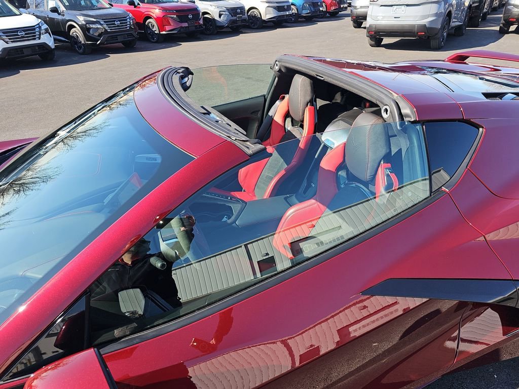 Used 2020 Chevrolet Corvette Stingray Premium Cpe w/ 3LT Preferred Equipment Group image 19