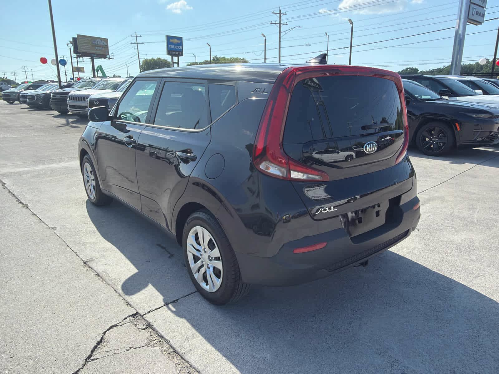 Used 2021 Kia Soul LX FWD image 6