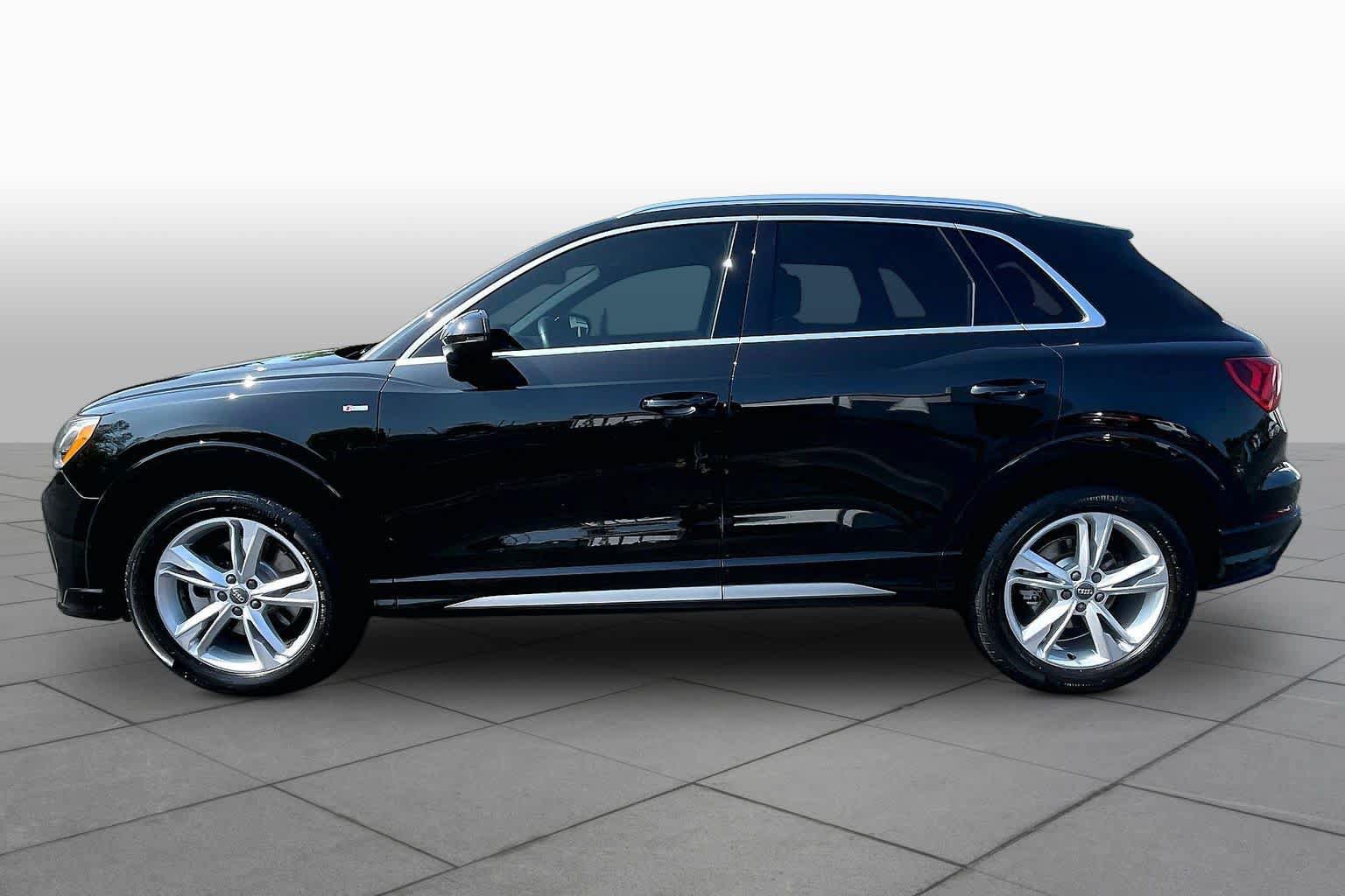 Used 2020 Audi Q3 2.0T Premium w/ Convenience Package AWD/4WD image 32