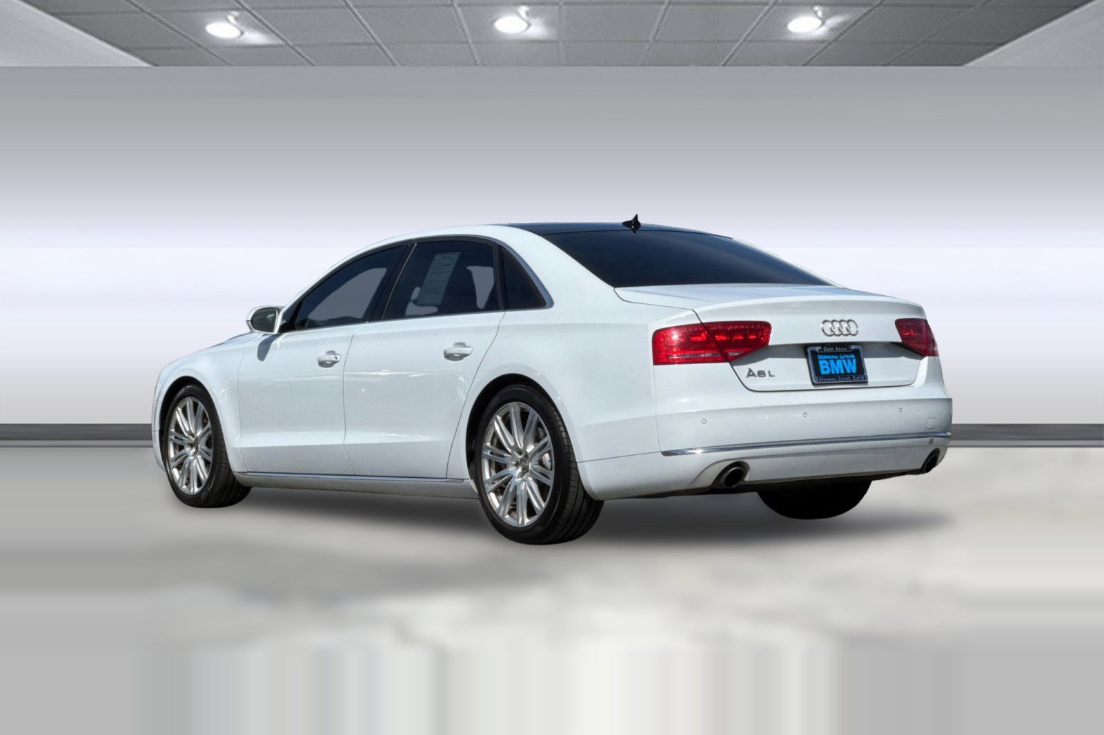 Used 2014 Audi A8 L 3.0T w/ Luxury Package image 3